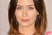 Emily-blunt-hairstyle-like-it-or-loathe-it-side